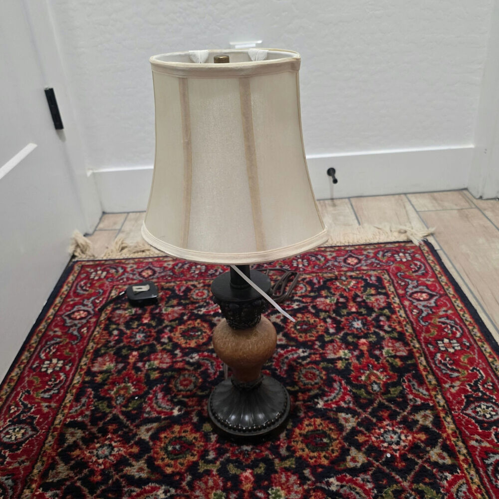 Vintage wood carved Lamp 19 inches read description